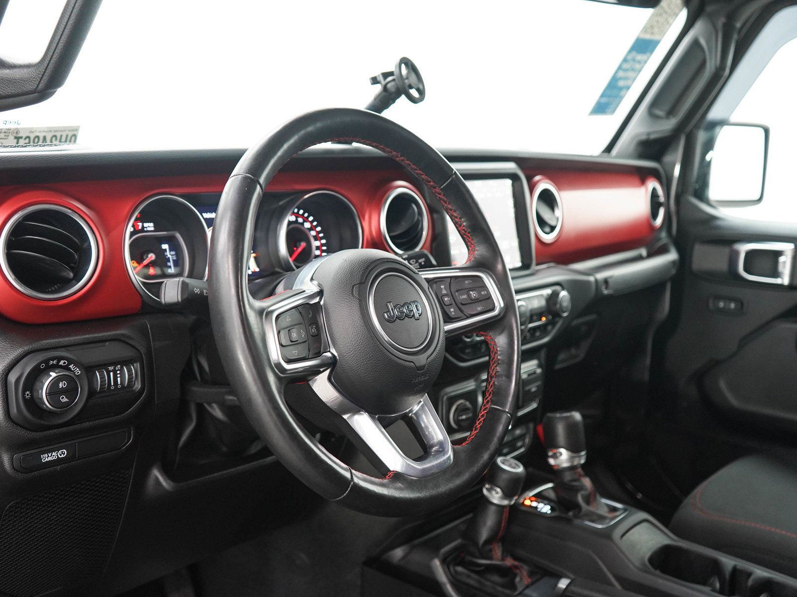 Used 2022 Jeep Gladiator Rubicon w/ LED Lighting Group AWD/4WD image 18