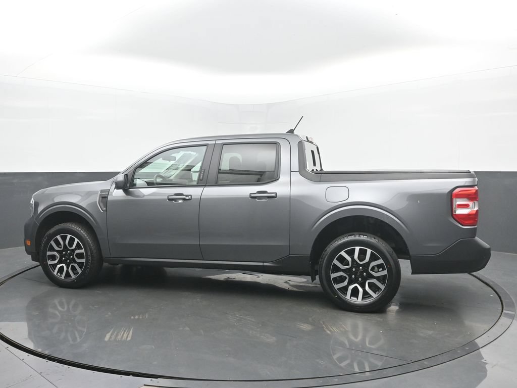 Used 2023 Ford Maverick Lariat w/ Lariat Luxury Package FWD image 3