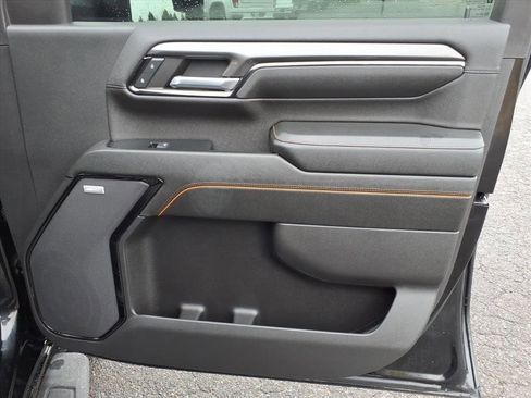 Used 2024 GMC Sierra 2500 AT4 w/ AT4 Premium Plus Package image 15