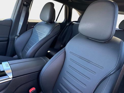 Certified 2025 Mercedes-Benz GLC 350e 4MATIC image 21