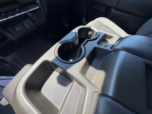 Used 2019 Chevrolet Silverado 1500 Custom w/ Custom Value Package AWD/4WD image 19
