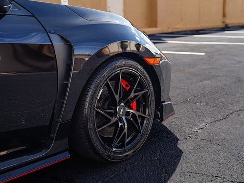 Used 2017 Honda Civic Type R image 21