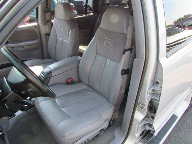 Used 1999 Dodge Durango 4WD image 8