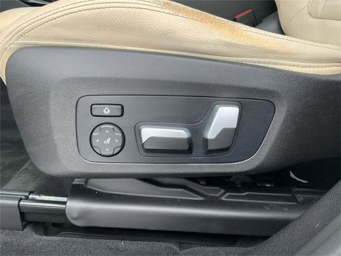 Used 2021 BMW X3 xDrive30e w/ Convenience Package image 17