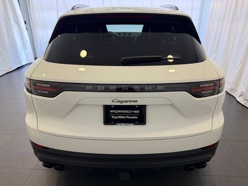 Certified 2023 Porsche Cayenne Platinum Edition AWD/4WD image 8