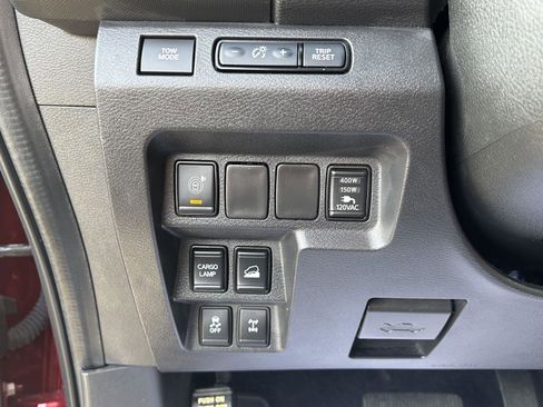 Used 2023 Nissan Frontier PRO-4X w/ Pro-4X Premium Package image 25