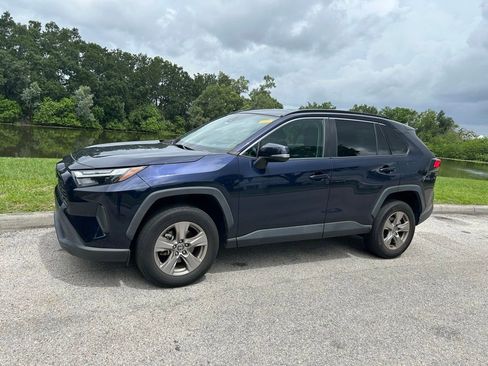 Used 2023 Toyota RAV4 XLE FWD image 2