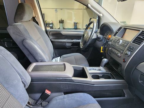 Used 2011 Nissan Armada SV RWD image 52