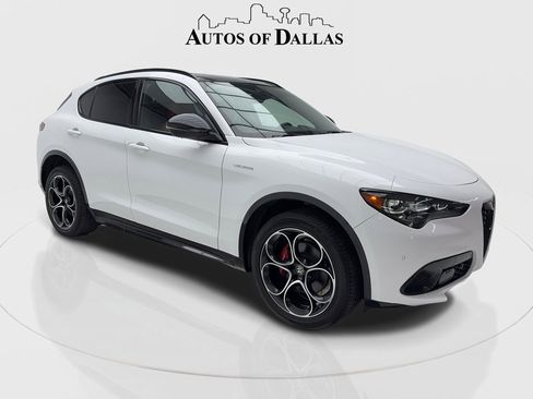 Used 2024 Alfa Romeo Stelvio Veloce image 2