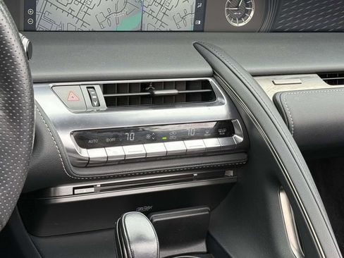 Used 2021 Lexus LC 500 Convertible w/ Touring Package RWD image 19