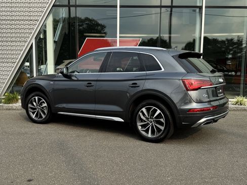 Certified 2022 Audi Q5 2.0T Premium Plus w/ Premium Plus Package image 3