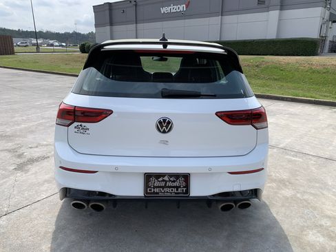 Used 2024 Volkswagen Golf R AWD/4WD image 6