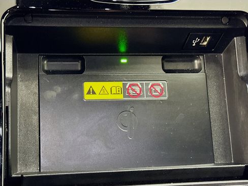 Used 2024 Toyota bZ4X XLE w/ Weather Package image 26