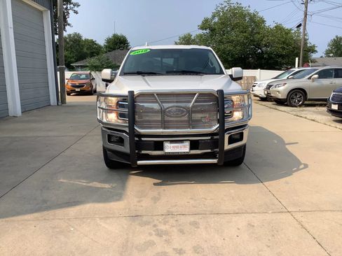 Used 2018 Ford F150 Lariat w/ Equipment Group 501A Mid AWD/4WD image 3