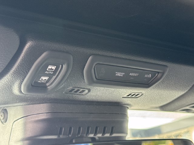 Used 2021 Jeep Wrangler Unlimited Rubicon AWD/4WD image 31