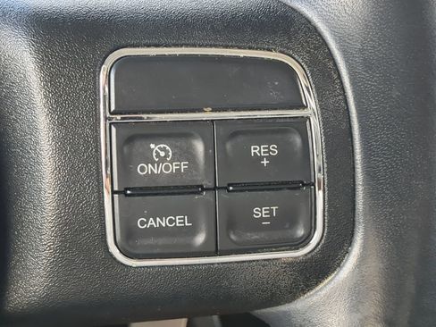 Used 2014 Jeep Wrangler Unlimited Sahara w/ Connectivity Group image 23