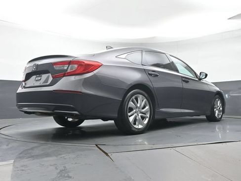 Used 2019 Honda Accord LX image 29