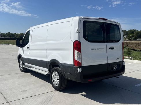 Used 2025 Ford Transit 250 Low Roof w/ Exterior Upgrade Package RWD image 5