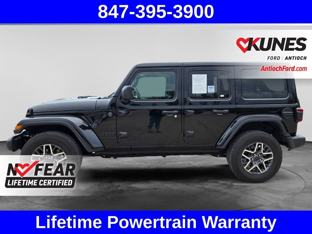 Used 2025 Jeep Wrangler Unlimited Sahara AWD/4WD image 6