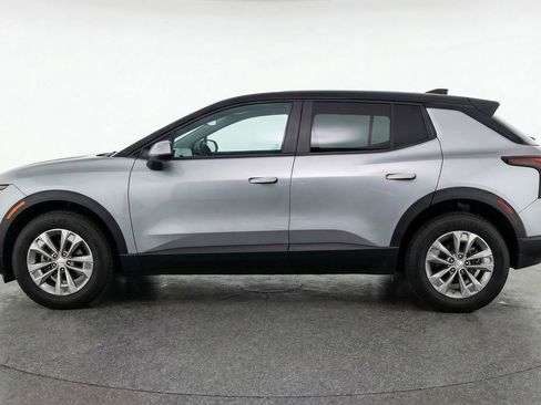 Used 2025 Chevrolet Equinox LT image 5