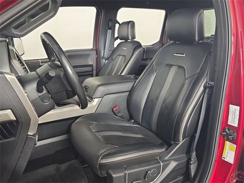 Used 2018 Ford F150 Platinum w/ Equipment Group 701A Luxury image 21