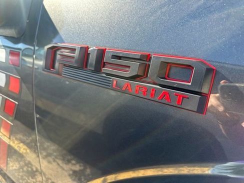 Used 2019 Ford F150 Lariat w/ Equipment Group 502A Luxury AWD/4WD image 5