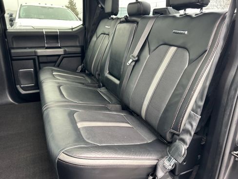 Certified 2019 Ford F150 Platinum w/ Equipment Group 701A Luxury image 11