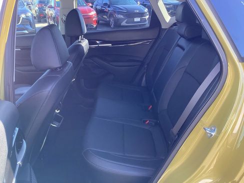 Certified 2024 Kia Seltos SX w/ SX Sunroof Package AWD/4WD image 18