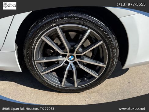 Used 2020 BMW 330i 330i Sedan 4D w/ Convenience Package image 17