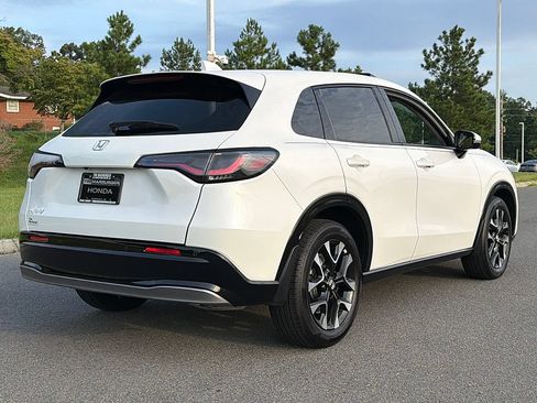Used 2026 Honda HR-V EX-L image 3