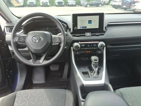 Used 2025 Toyota RAV4 XLE w/ Convenience Package FWD image 10