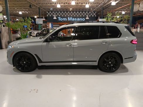 Certified 2025 BMW X7 M60i AWD/4WD image 16