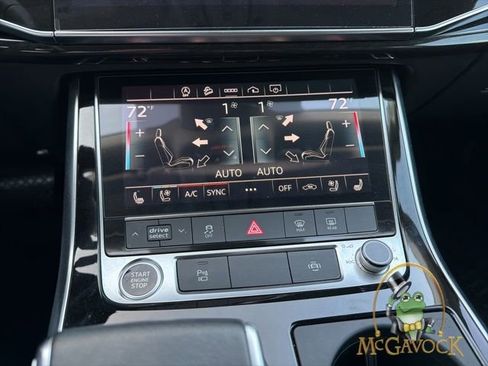 Used 2021 Audi Q8 Premium Plus w/ Premium Plus Package image 13