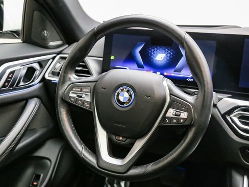 Certified 2024 BMW i4 eDrive40 w/ Premium Package RWD image 16