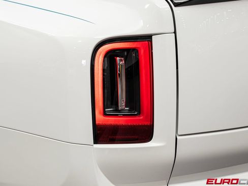 Used 2026 Rolls-Royce Cullinan AWD/4WD image 30