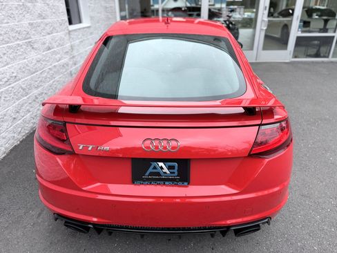 Used 2018 Audi TT RS w/ Dynamic Plus Package AWD/4WD image 17