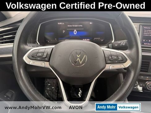 Used 2023 Volkswagen Jetta SE FWD image 21