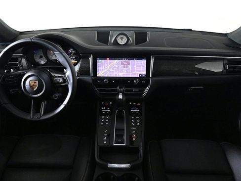 Certified 2026 Porsche Macan GTS image 11