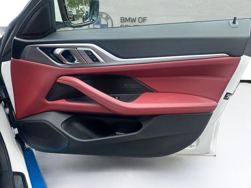 Used 2023 BMW i4 eDrive35 w/ Premium Package image 31