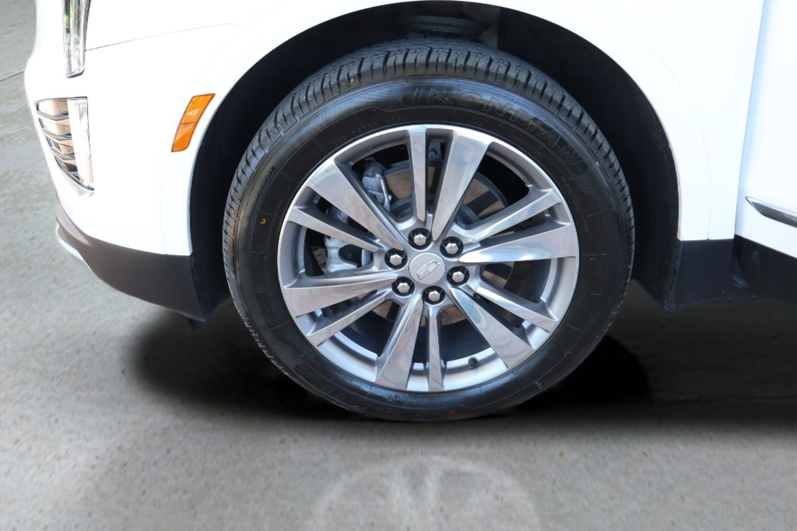 Used 2024 Cadillac XT5 Premium Luxury FWD image 29