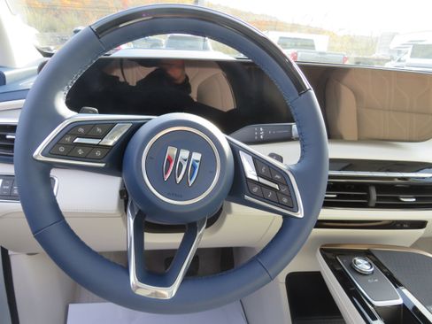 New 2026 Buick Enclave Avenir w/ Super Cruise Package image 16