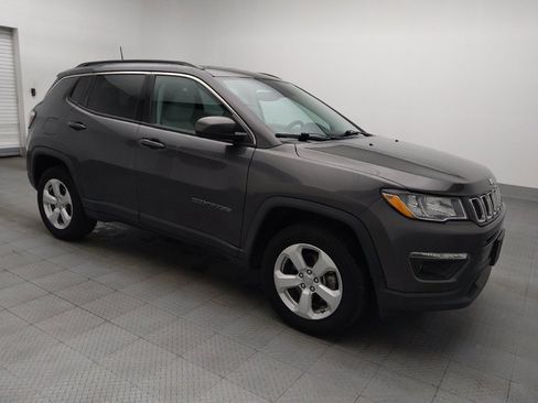 Used 2020 Jeep Compass Latitude w/ Popular Equipment Group AWD/4WD image 11