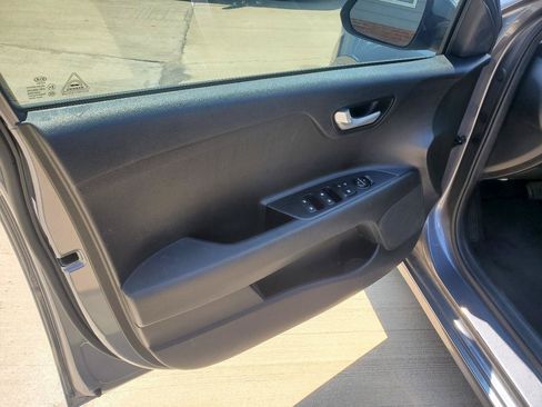 Used 2019 Kia Rio S FWD image 15