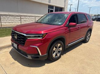 Used 2025 Honda Pilot EX-L video 1