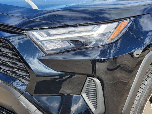 Used 2025 Toyota RAV4 LE image 6