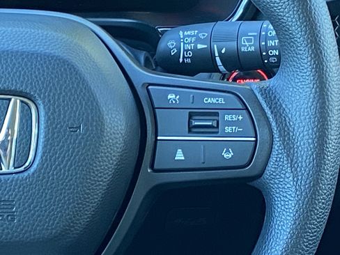 Used 2026 Honda CR-V EX image 18