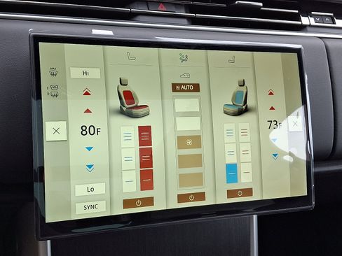 New 2026 Land Rover Range Rover SE image 14