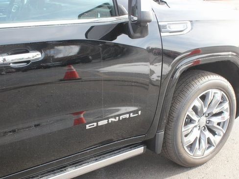 New 2026 GMC Sierra 1500 Denali image 15