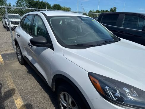Used 2022 Ford Escape S AWD/4WD image 7