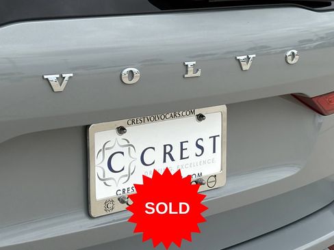 Certified 2025 Volvo XC60 B5 Core AWD/4WD image 8